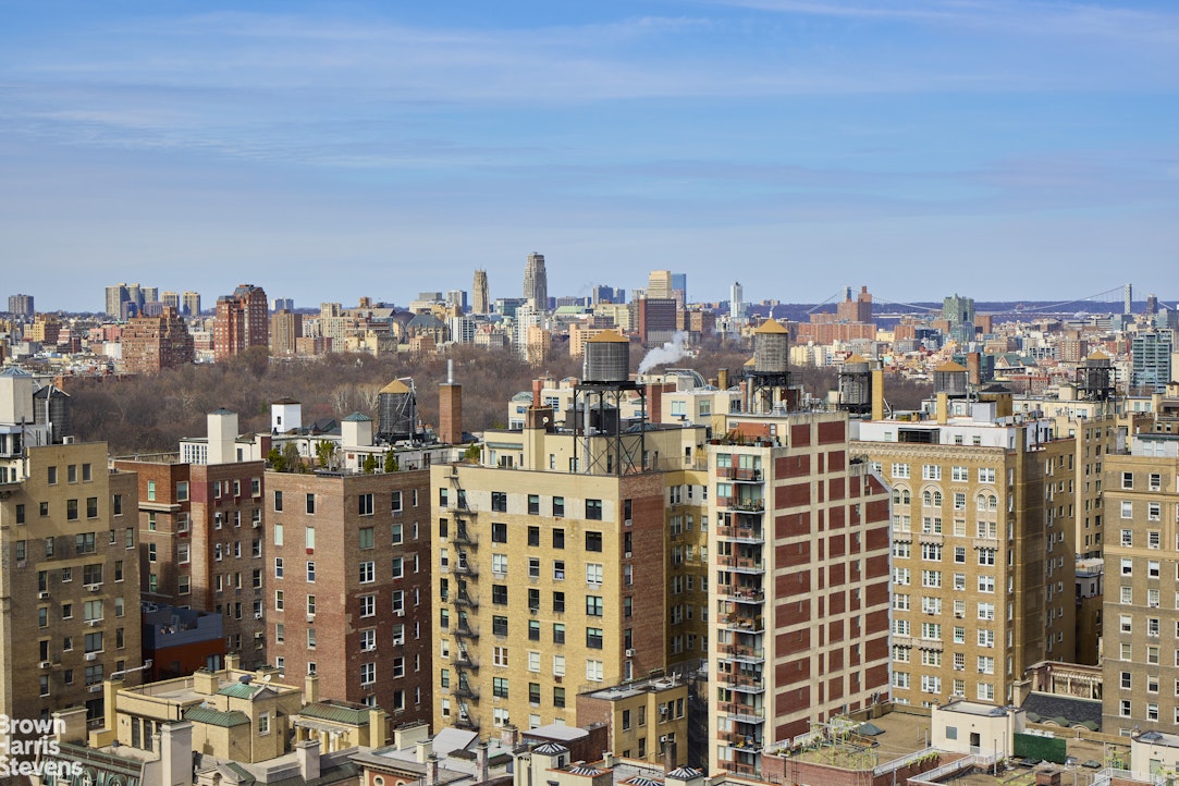 40 East 94th Street Carnegie Hill New York NY 10128