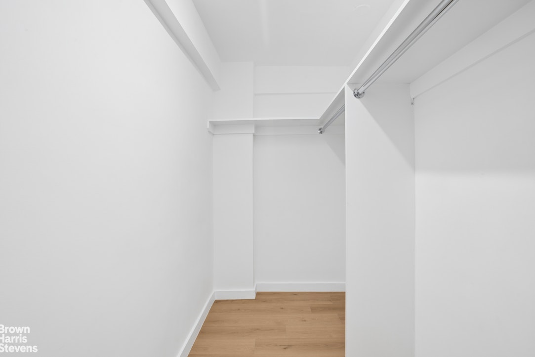 249 East 48th Street 11B Turtle Bay New York NY 10017