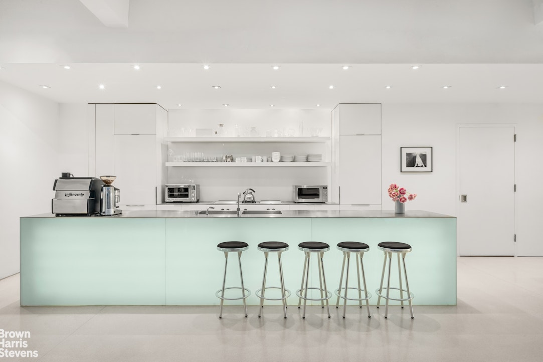 291 Seventh Avenue Chelsea New York NY 10001