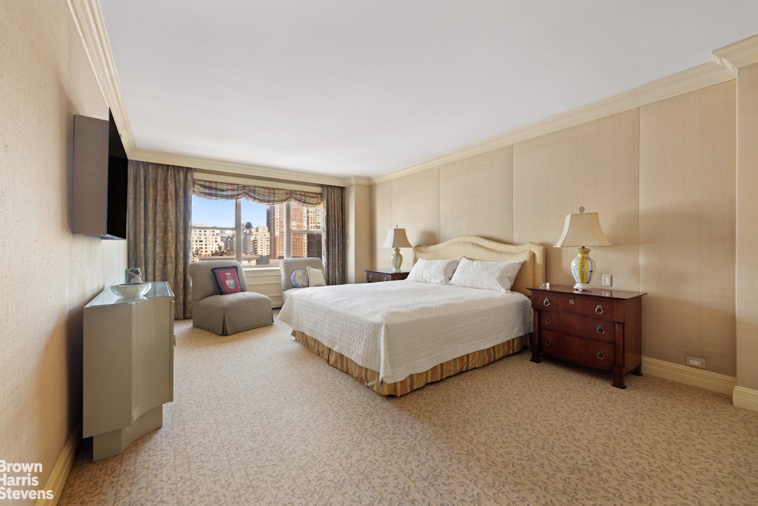 650 Park Avenue 17B Upper East Side New York NY 10065