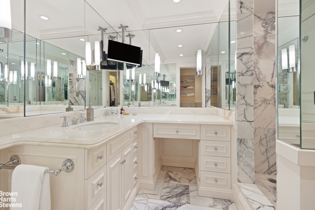 650 Park Avenue 17B Upper East Side New York NY 10065