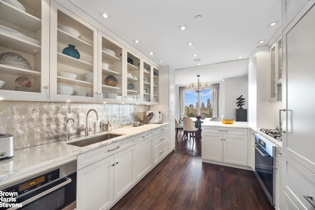 15 West 63rd Street 20B Lincoln Square New York NY 10023