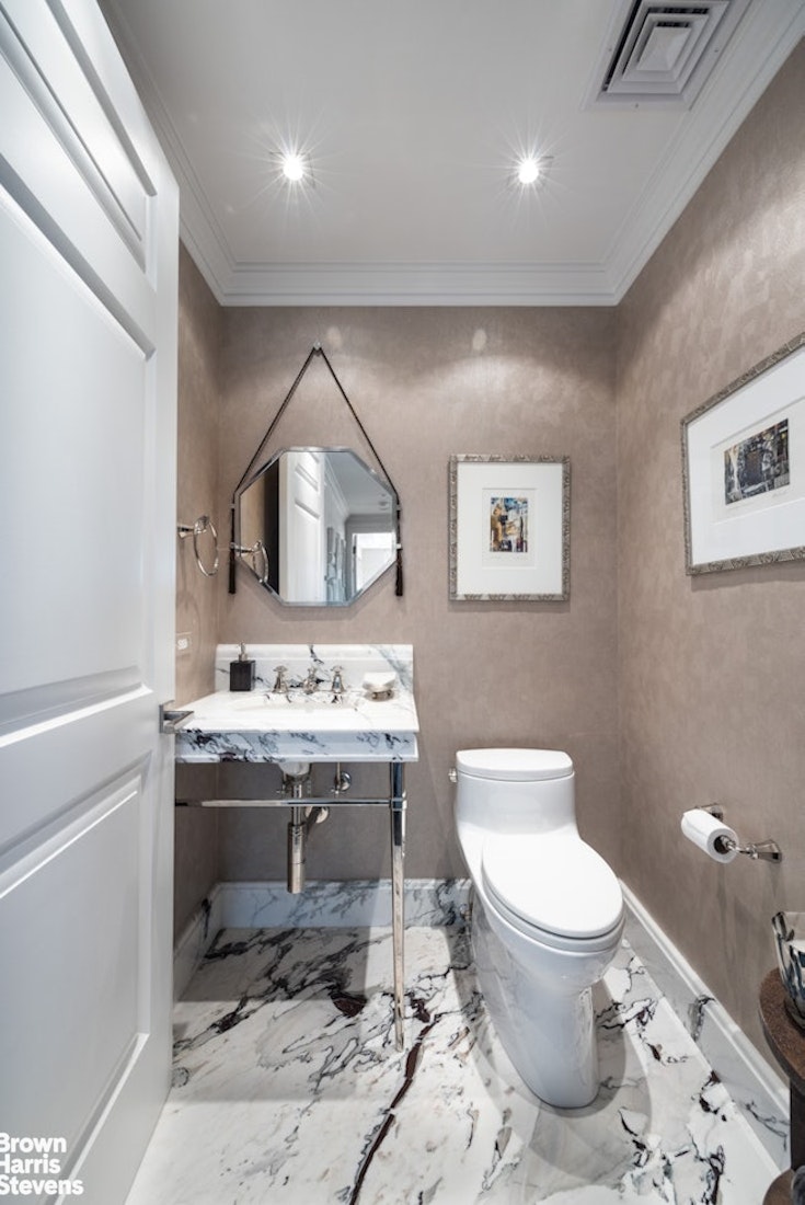 15 West 63rd Street 20B Lincoln Square New York NY 10023