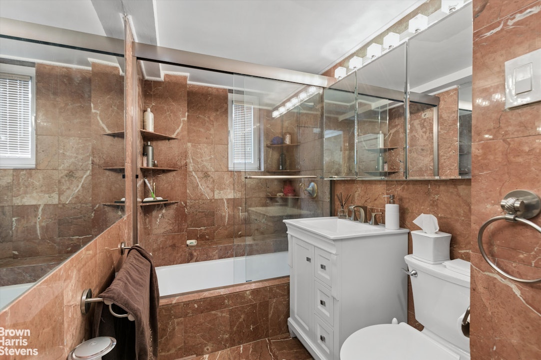 60 Sutton Place South 9FN Sutton Place New York NY 10022