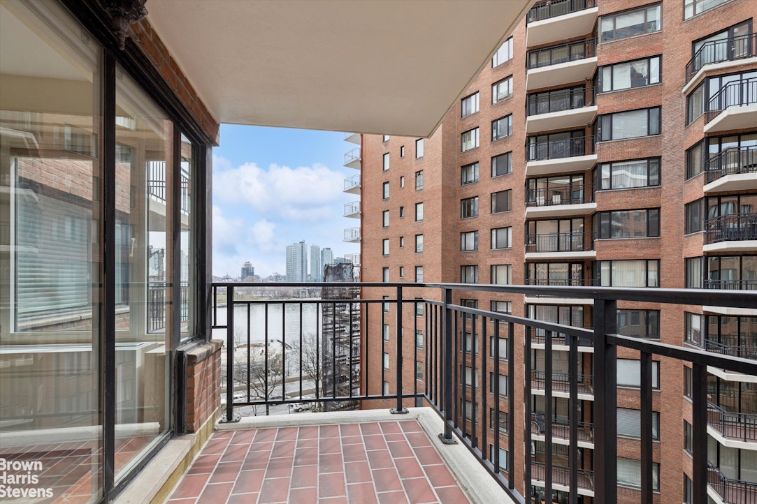 60 Sutton Place South 9FN Sutton Place New York NY 10022