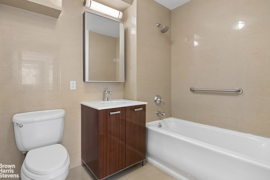 33-30 61st Street 105 Woodside Queens NY 11377