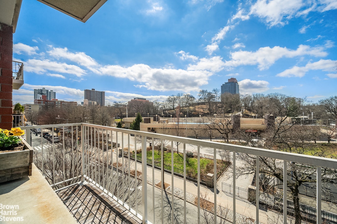 2002 Fifth Avenue 4C West Harlem New York NY 10035