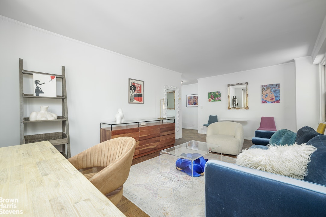 166 East 35th Street Murray Hill New York NY 10016