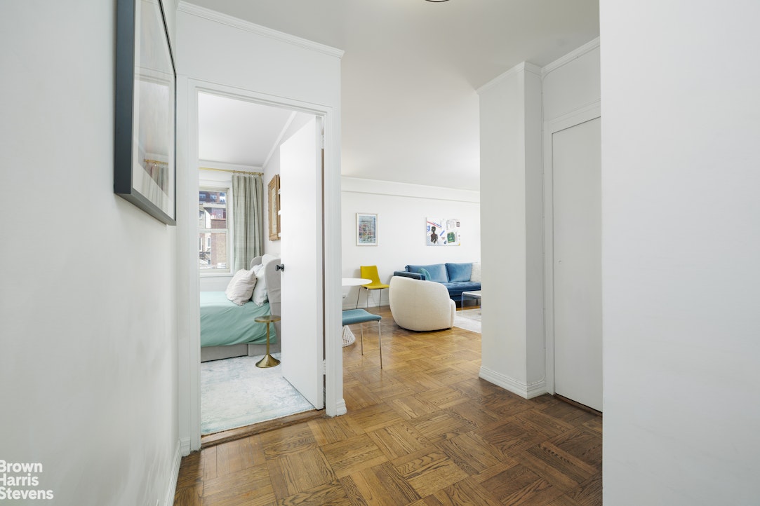 166 East 35th Street Murray Hill New York NY 10016