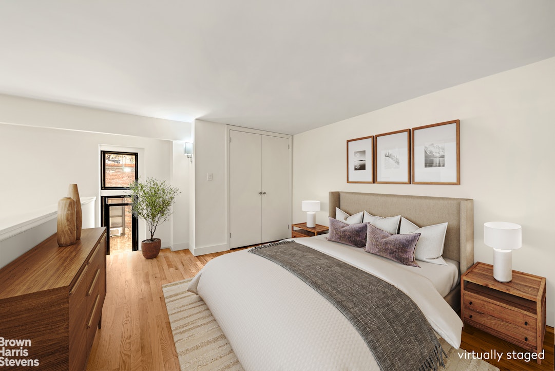 54 West 74th Street 210 Upper West Side New York NY 10023