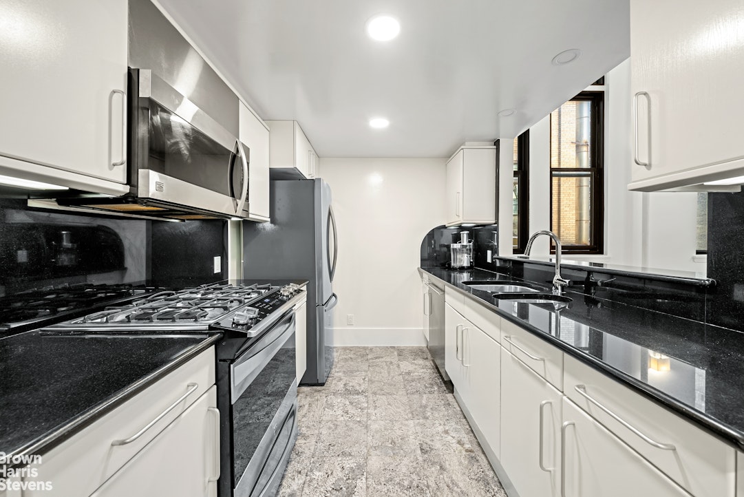 54 West 74th Street 210 Upper West Side New York NY 10023