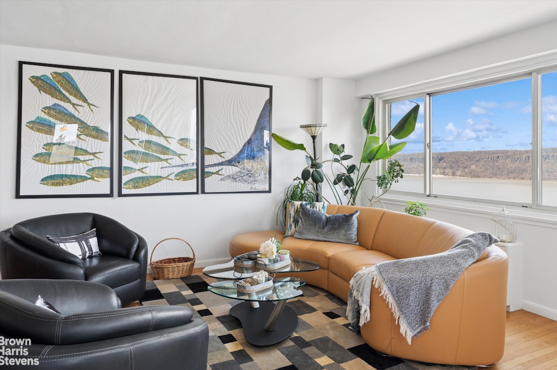 2621 Palisade Avenue 14C Spuyten Duyvil Bronx NY 10463