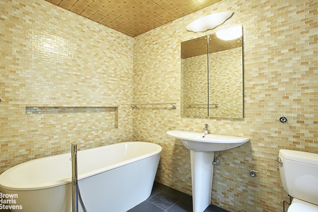 25 Central Park West 3N Central Park West New York NY 10023