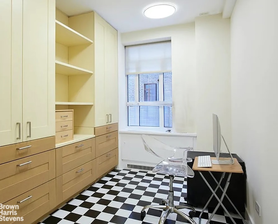 25 Central Park West 3N Central Park West New York NY 10023