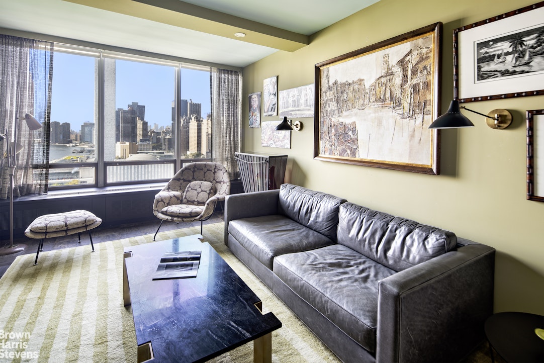 870 United Nations Plaza 18A Beekman Place New York NY 10017