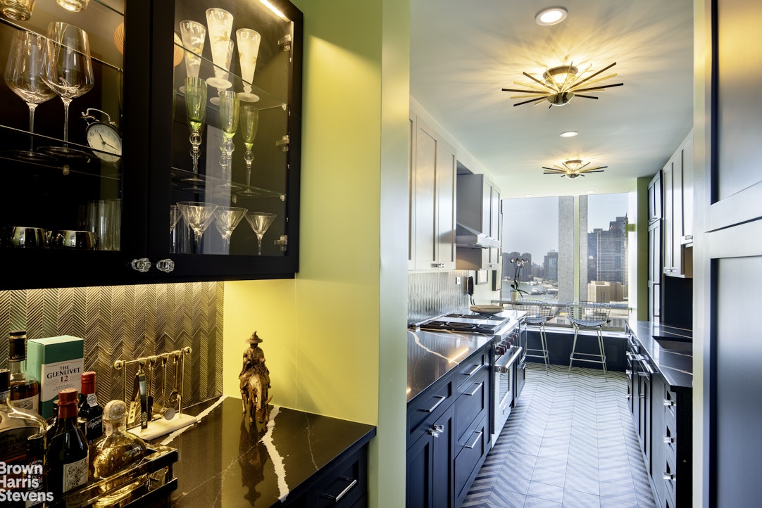 870 United Nations Plaza 18A Beekman Place New York NY 10017