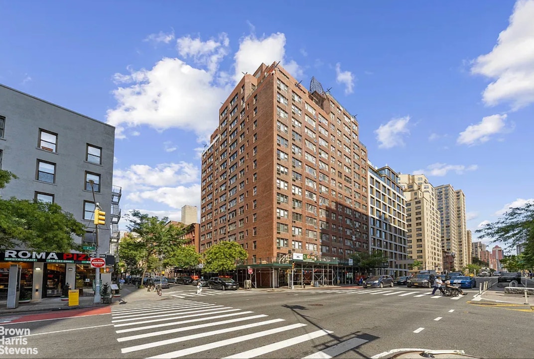 245 East 24th Street 11E Kips Bay New York NY 10010