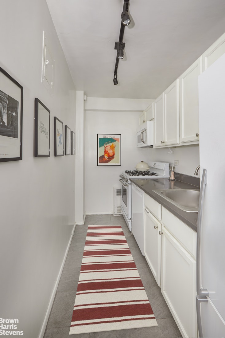 175 West 12th Street 2J Greenwich Village New York NY 10011