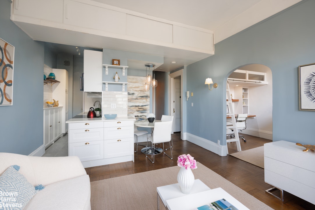 292 Riverside Drive Upper West Side New York NY 10025