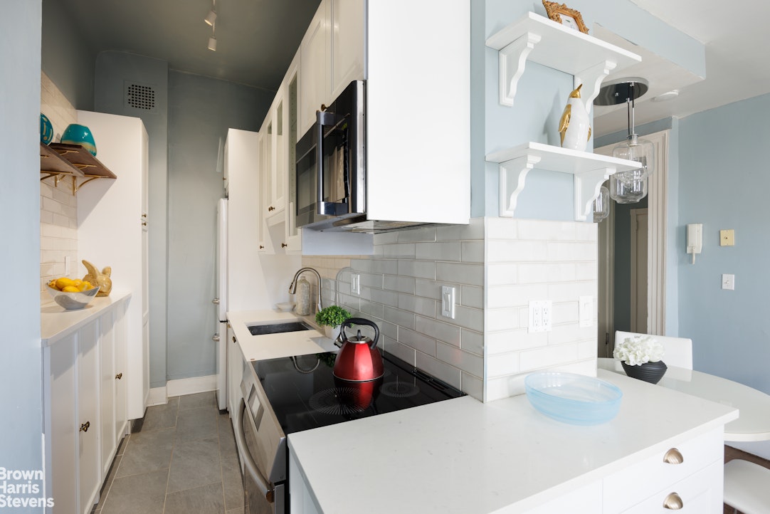 292 Riverside Drive Upper West Side New York NY 10025