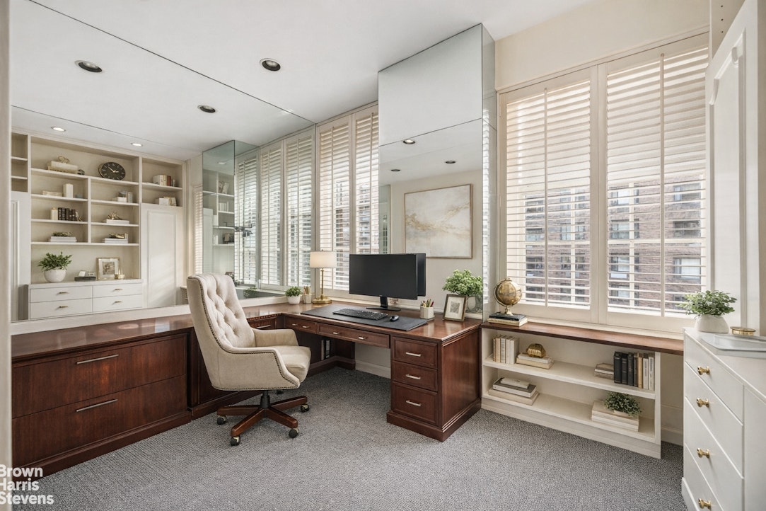 1 Sutton Place South 5B Sutton Place New York NY 10022