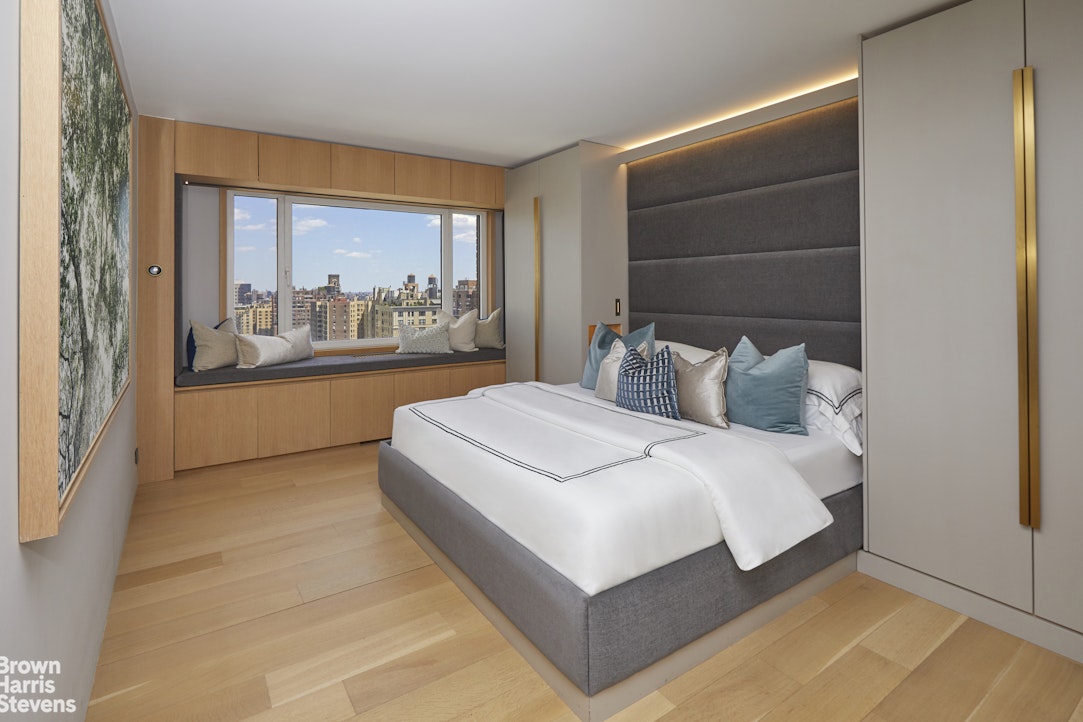 45 East 89th Street 21E Carnegie Hill New York NY 10128