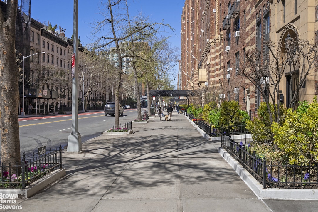 410 West 23rd Street Chelsea New York NY 10011