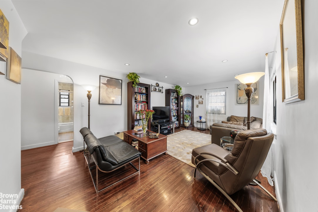 220-34 75th Avenue 201B1 Oakland Gardens Queens NY 11364