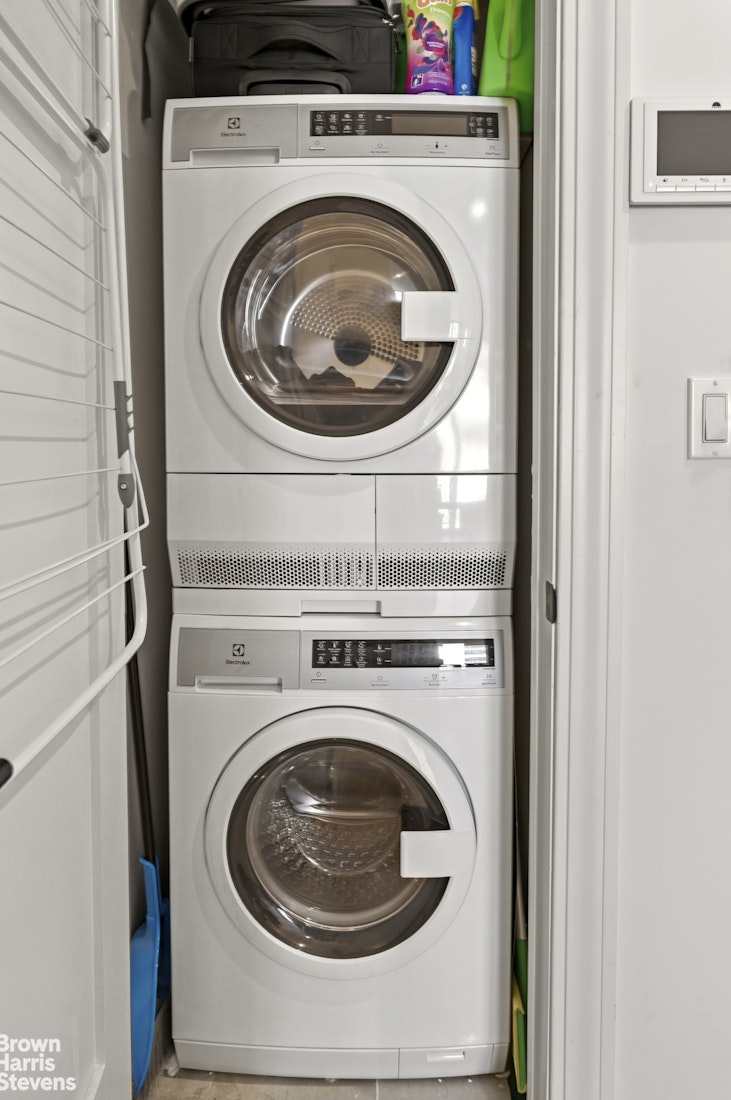 23-10 30th Drive 2A Astoria Queens NY 11102