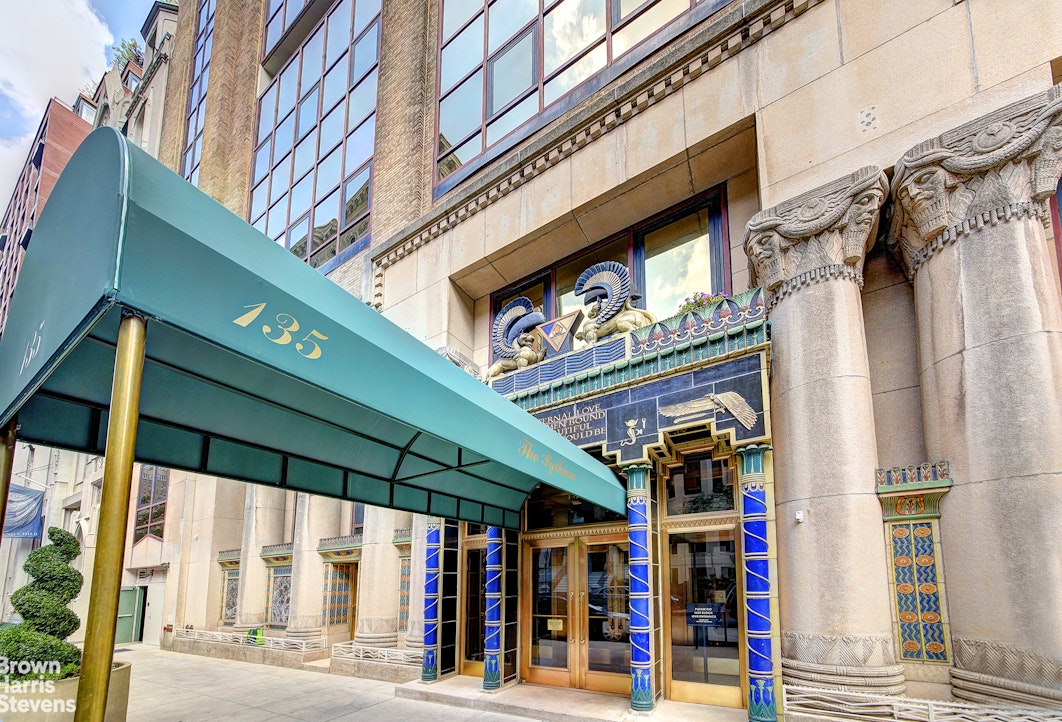 135 West 70th Street 2G Lincoln Square New York NY 10023
