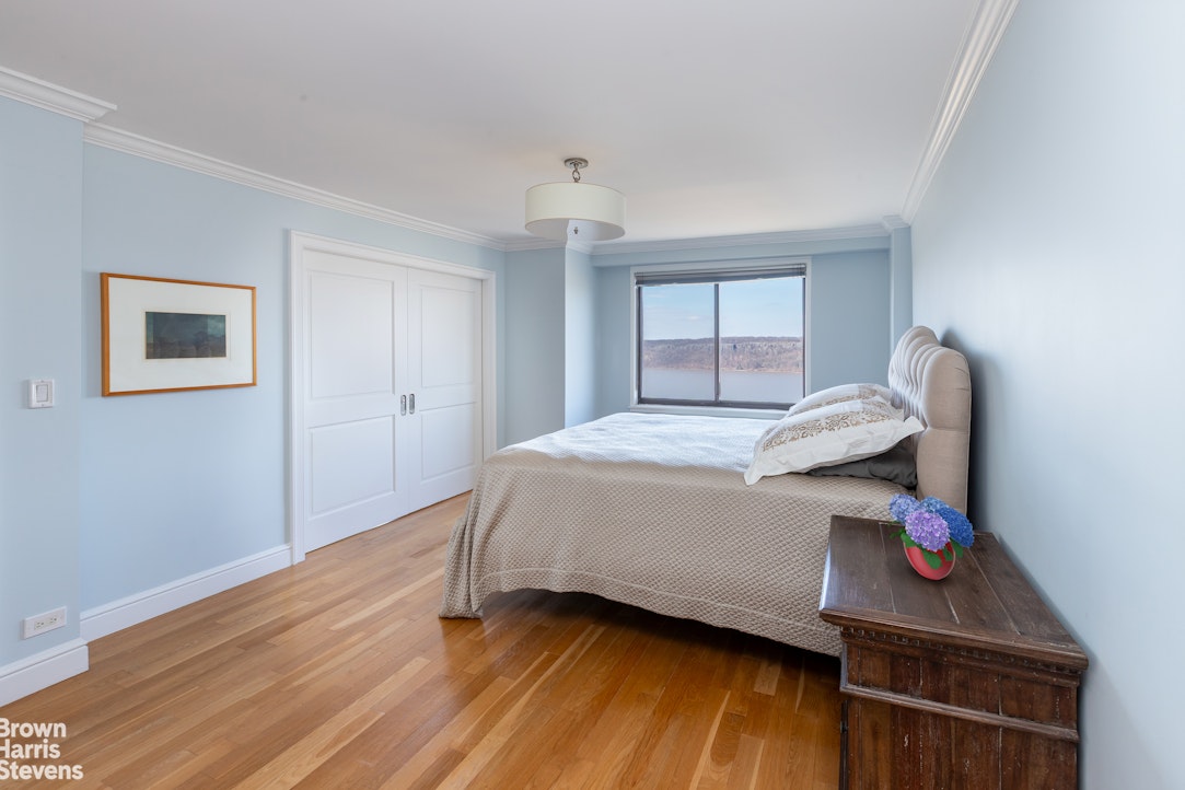 3671 Hudson Manor Terrace Riverdale Bronx NY 10463