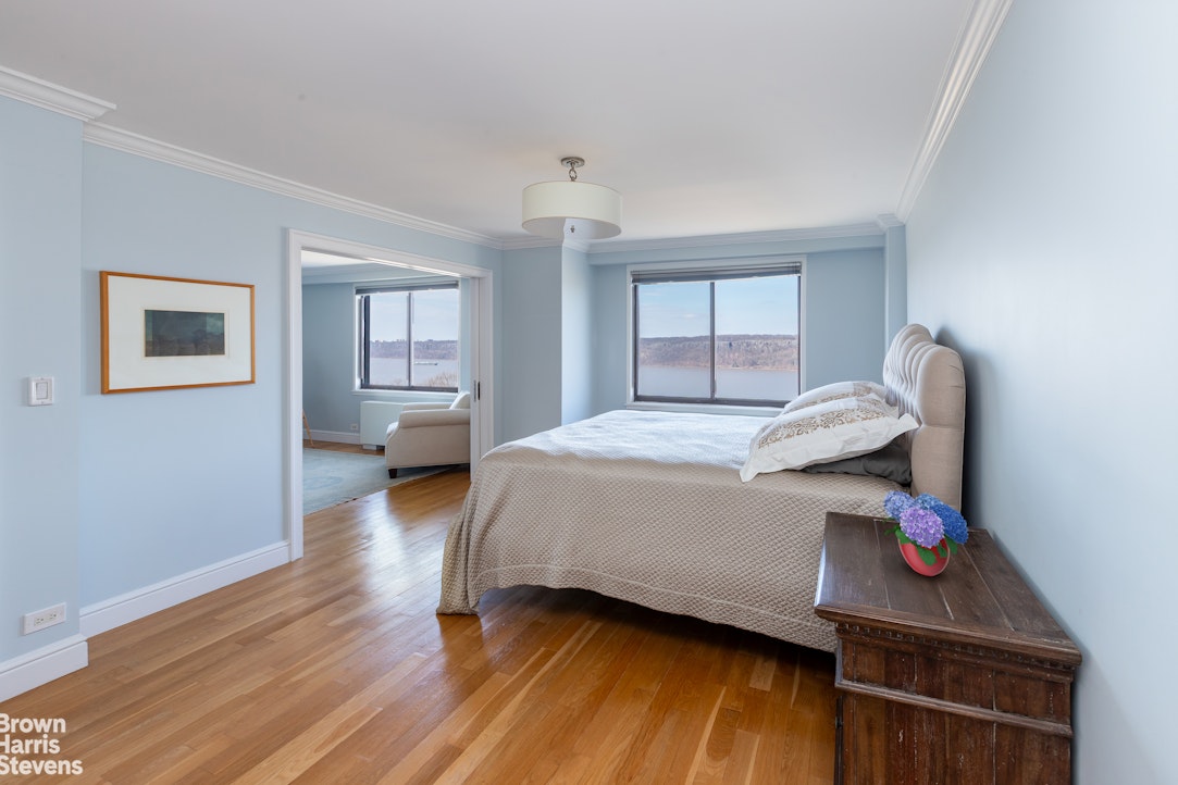 3671 Hudson Manor Terrace Riverdale Bronx NY 10463