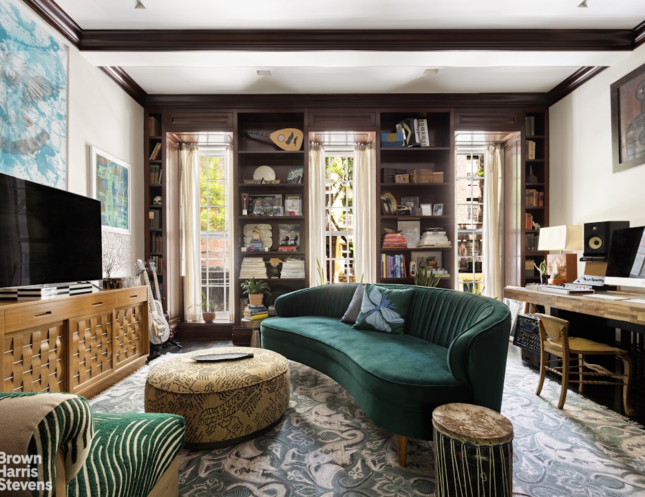 208 East 62nd Street Upper East Side New York NY 10065