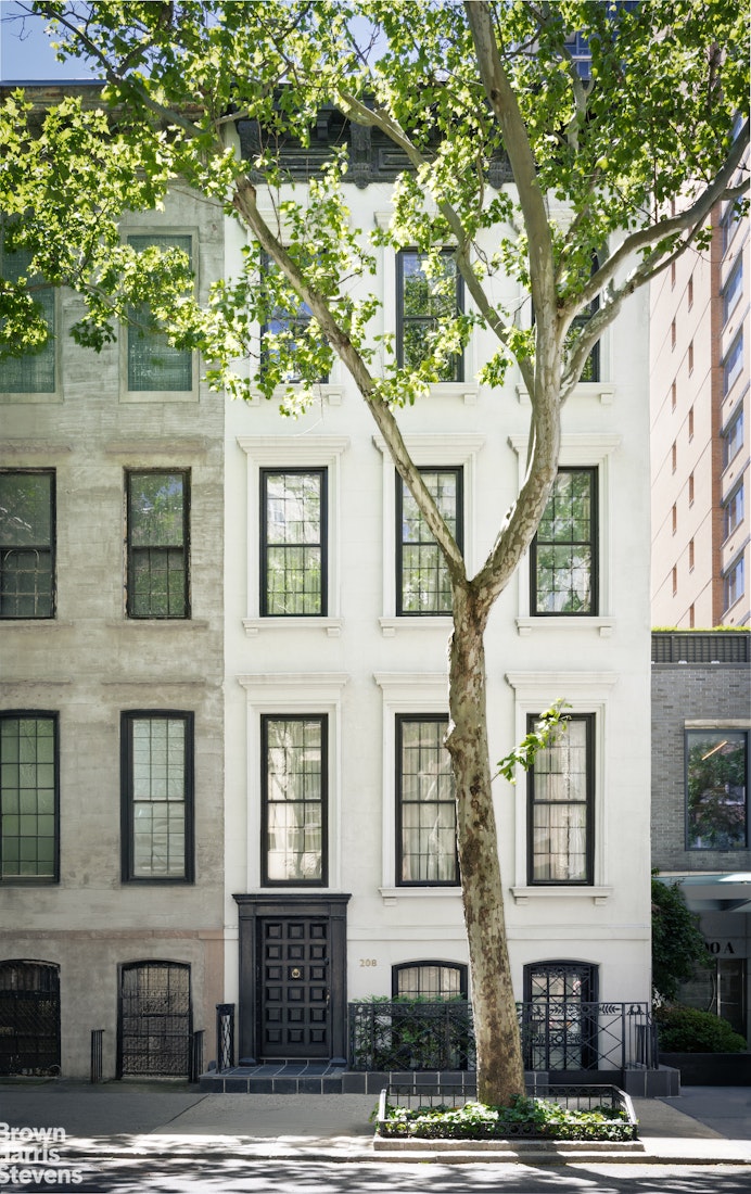 208 East 62nd Street Upper East Side New York NY 10065