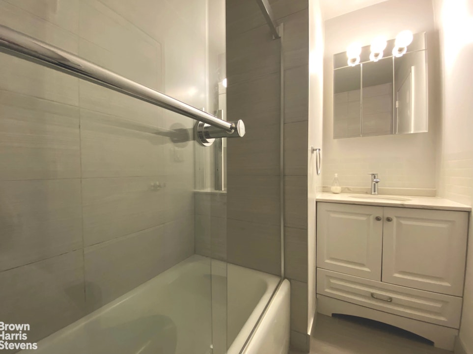 310 East 46th Street 6A Turtle Bay New York NY 10017