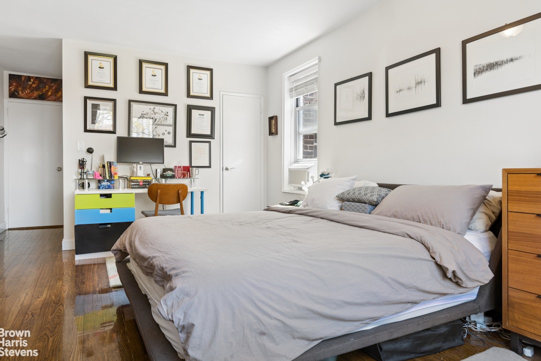 3299 Cambridge Avenue 8L Riverdale Bronx NY 10463