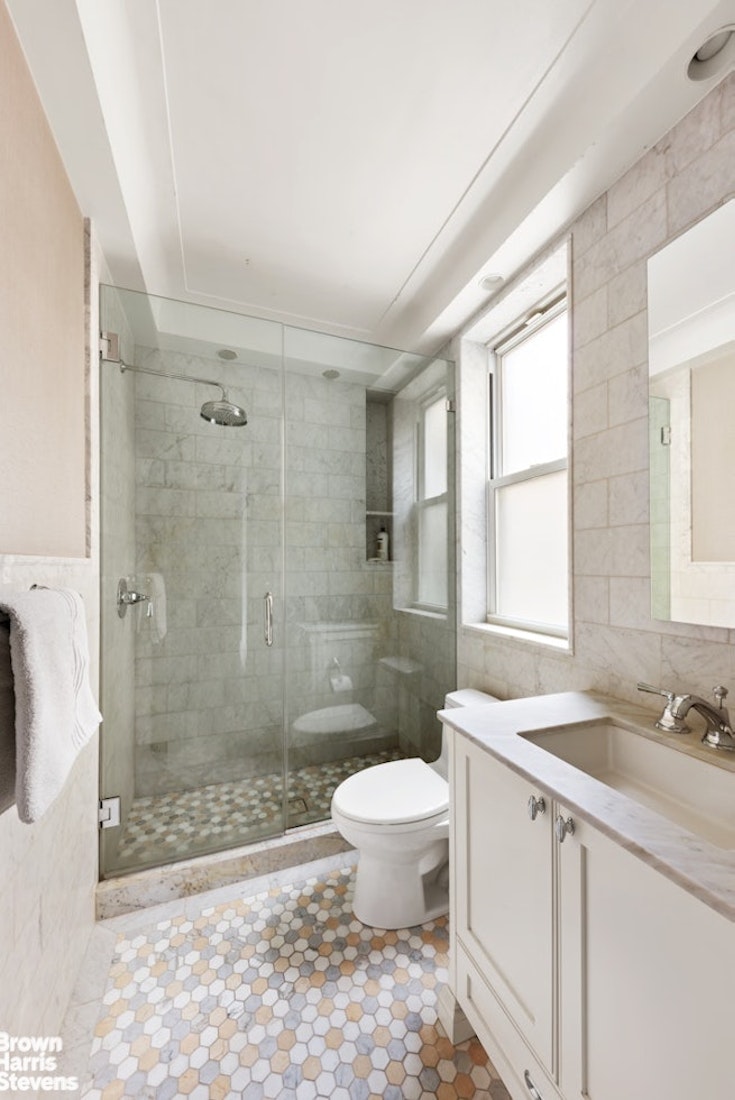 8 East 96th Street 14C Carnegie Hill New York NY 10128