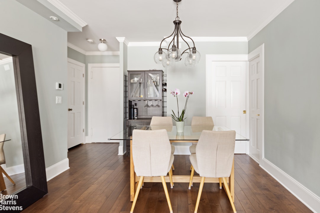 160 East 38th Street 22D Murray Hill New York NY 10016