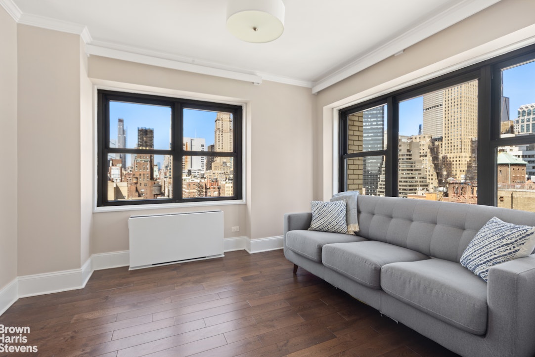 160 East 38th Street 22D Murray Hill New York NY 10016