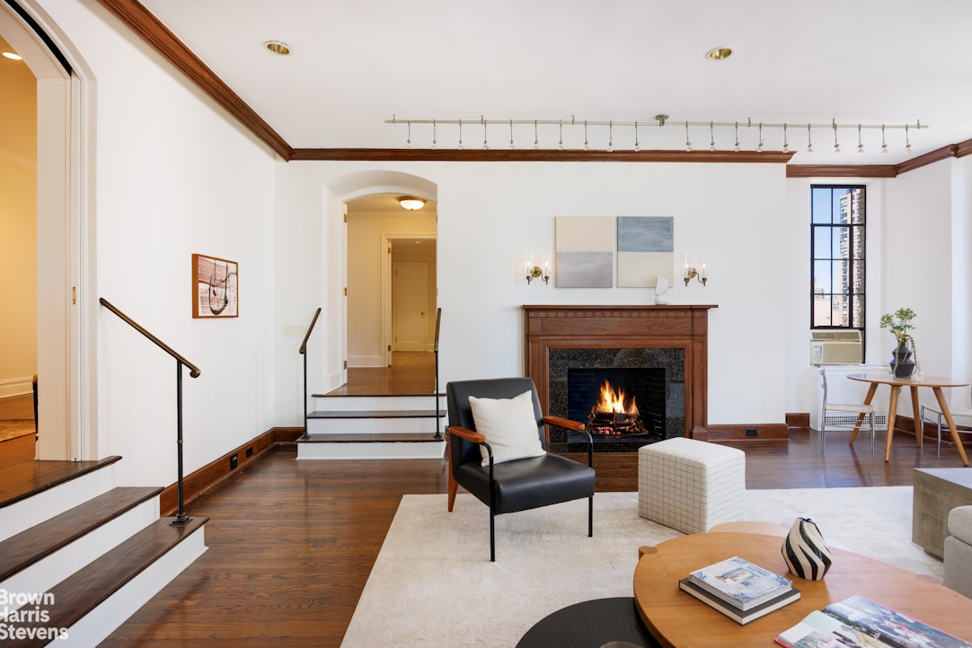 350 West 57th Street 19CD Clinton New York NY 10019