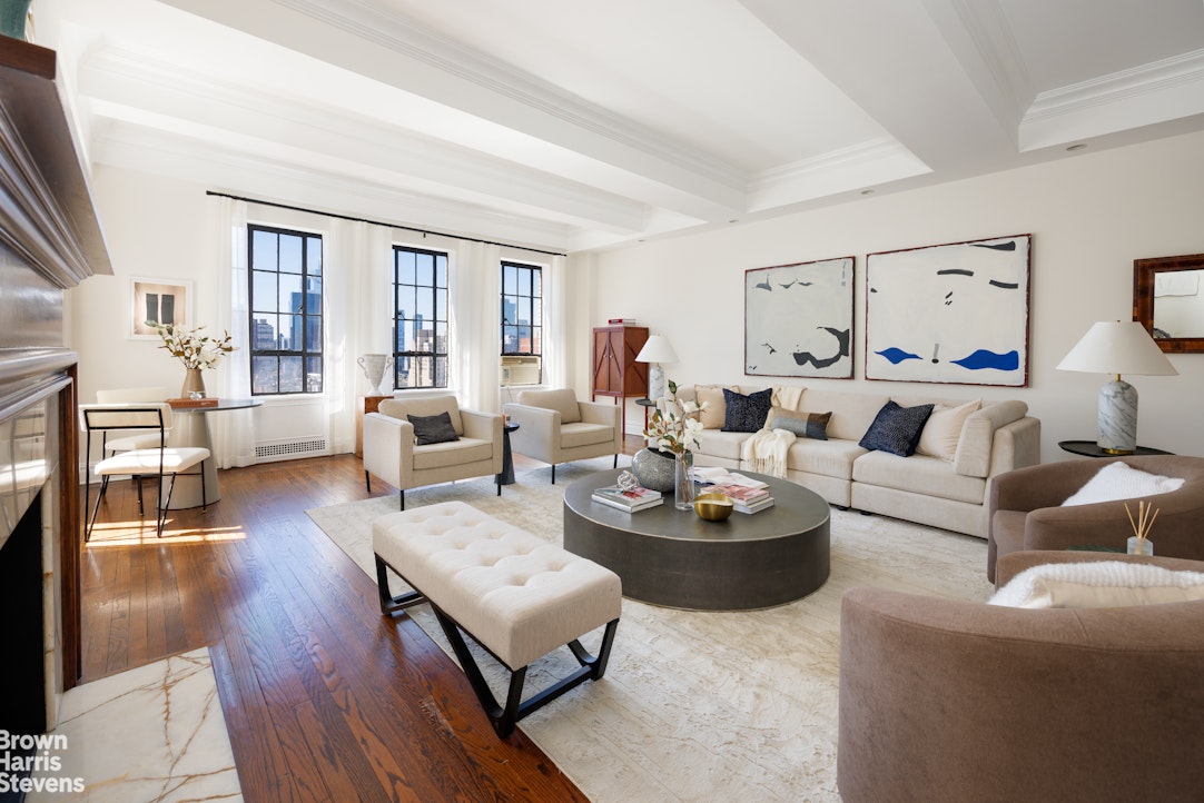 350 West 57th Street 19CD Clinton New York NY 10019