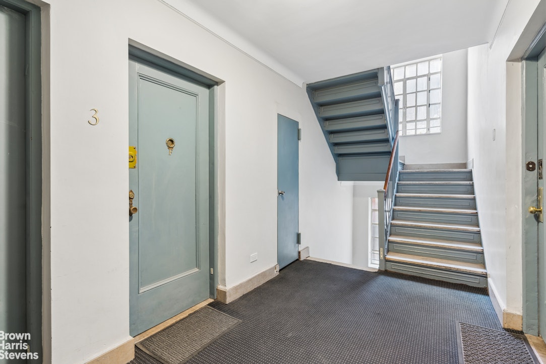 150 Burns Street 3F Forest Hills Queens NY 11375