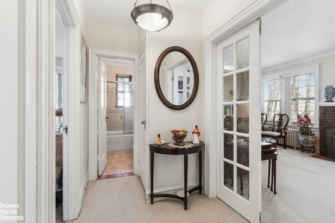 150 Burns Street 3F Forest Hills Queens NY 11375