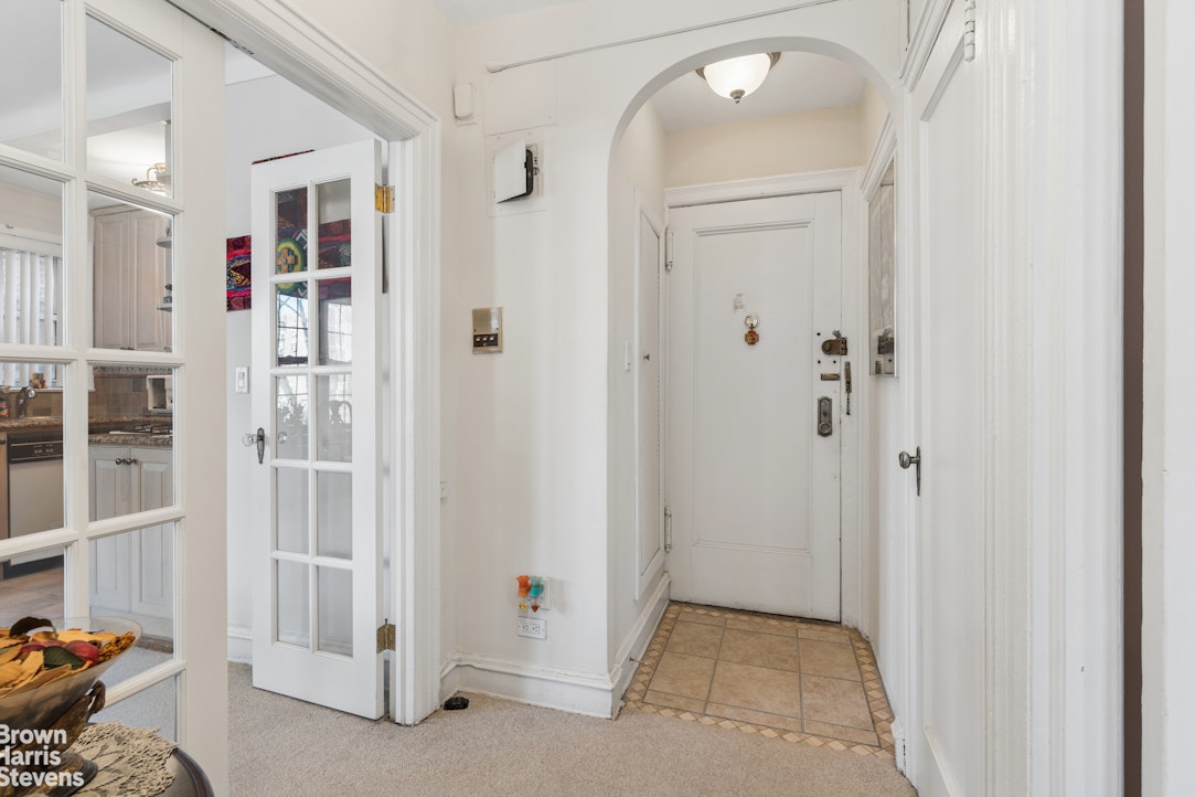 150 Burns Street 3F Forest Hills Queens NY 11375