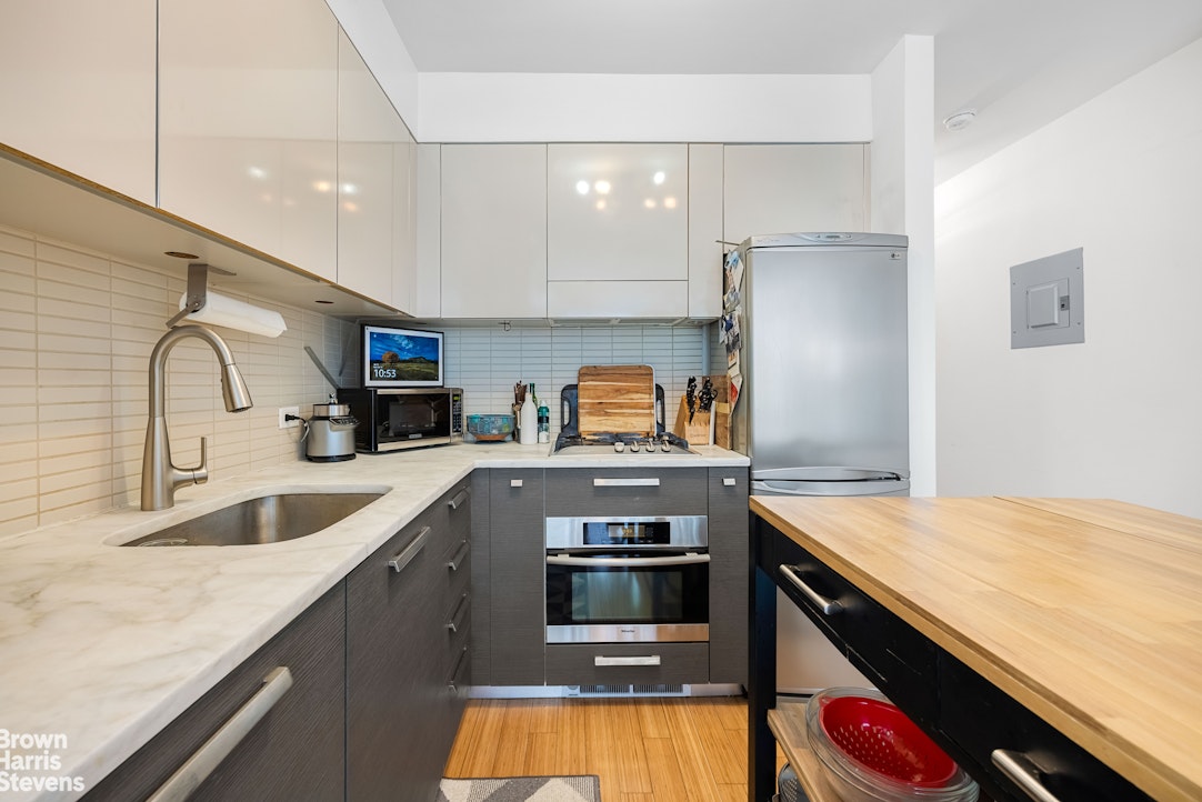 505 West 47th Street 3ES Clinton New York NY 10036