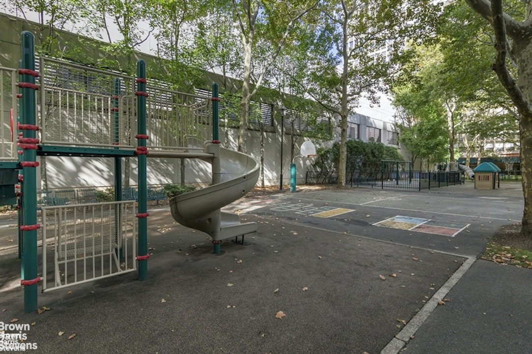 343 East 30th Street 14G Kips Bay New York NY 10016