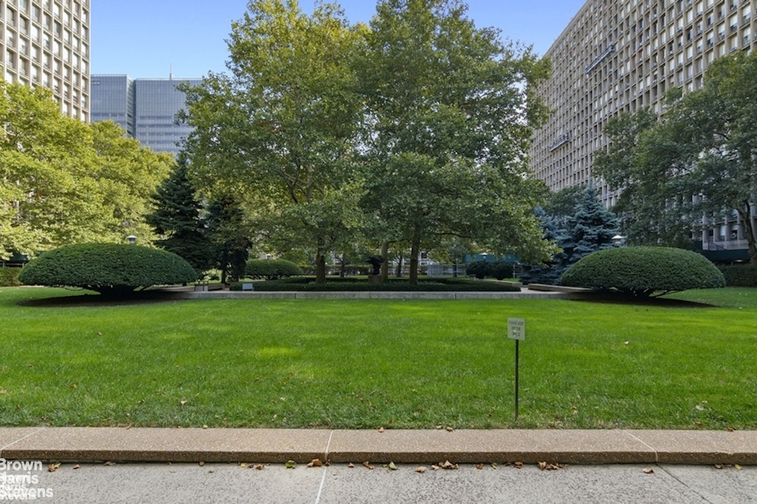 343 East 30th Street 14G Kips Bay New York NY 10016