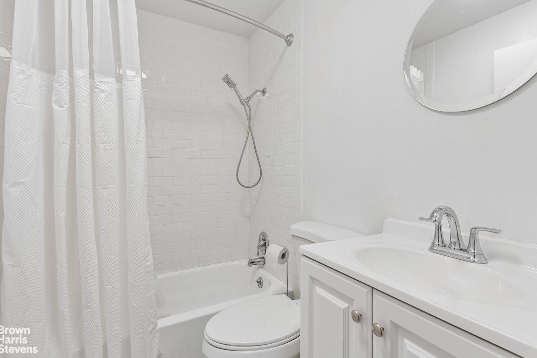 4 West 109th Street 5CD Central Park West New York NY 10025