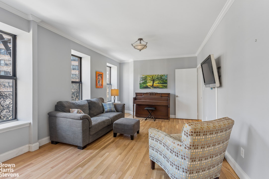 4 West 109th Street 5CD Central Park West New York NY 10025