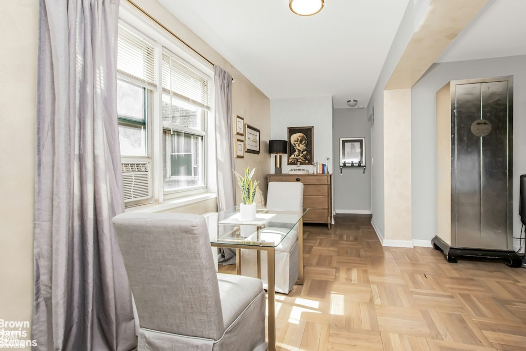 3050 Fairfield Avenue 3F Spuyten Duyvil Bronx NY 10463